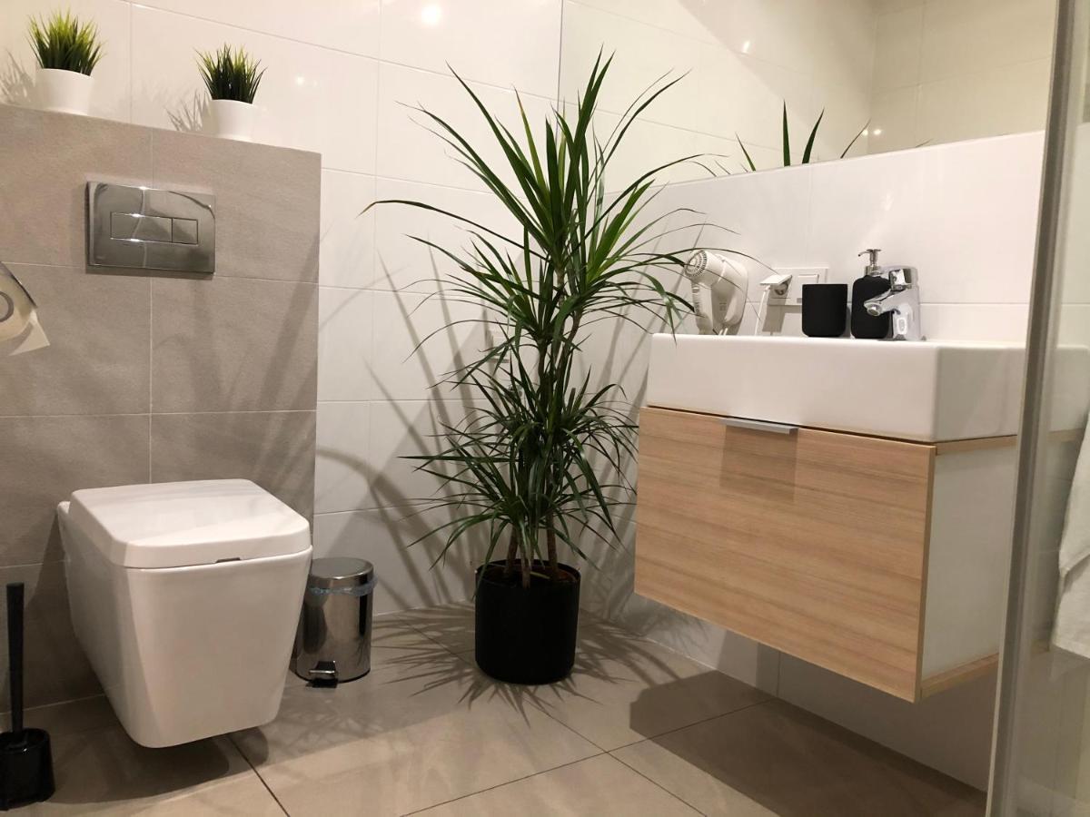 Airport Apartment Warszawa Eksteriør bilde